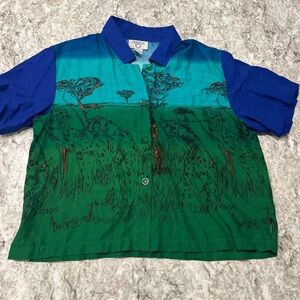 Cervelle Vintage top size medium green blue cheetah button down
